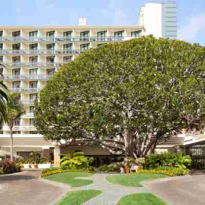 フェアモント ミラマー ホテル Hotel Exterior