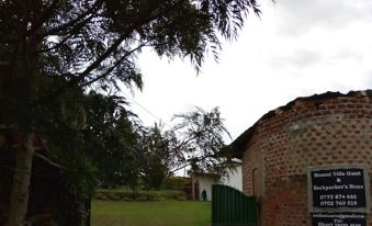 Maasai Villa Backpackers Home