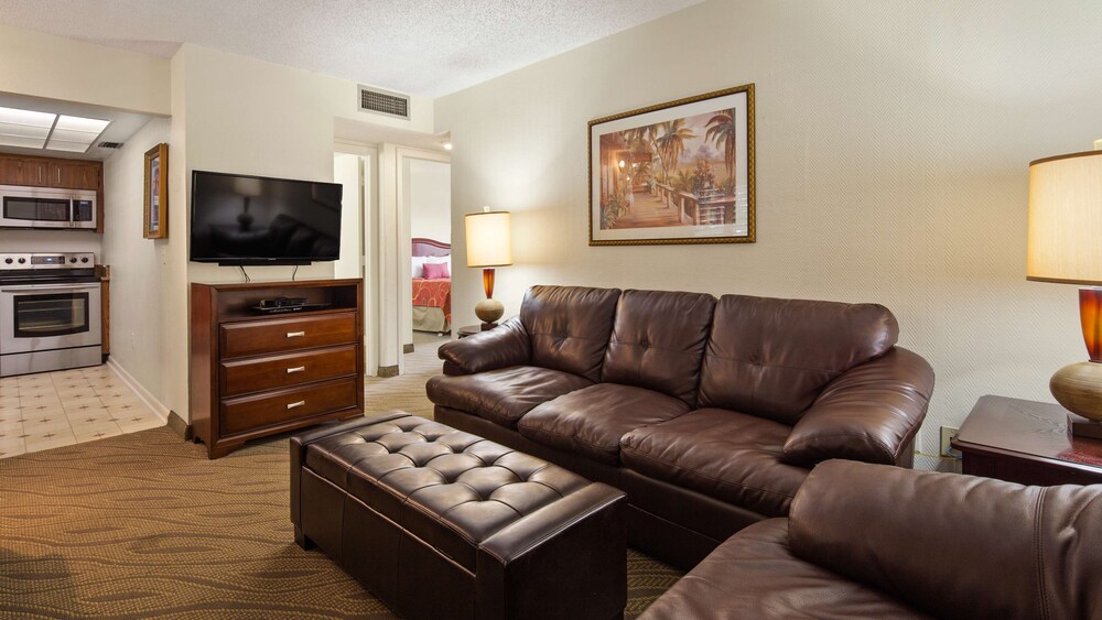 Best Western Naples Inn & Suites