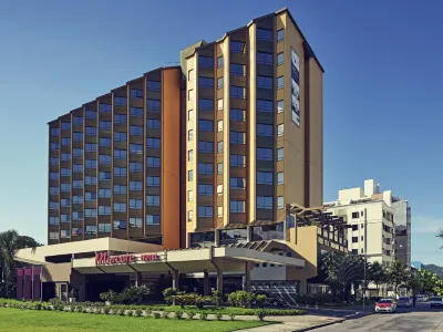 Mercure Florianópolis Отели рядом с достопримечательностью «Campeche island»