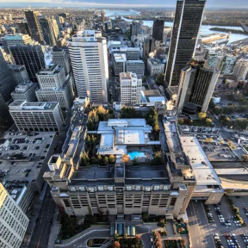 Hotel Bonaventure Montreal โรงแรมใกล้สถานีกลางเมืองมอนทรีออล