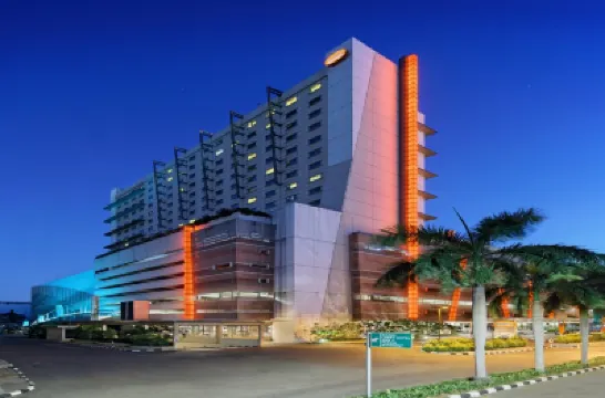 Harris Hotel and Conventions Kelapa Gading Jakarta Hotels in Jakarta