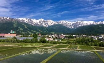 Hakuba Mountain Chalet