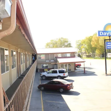 Days Inn by Wyndham Elko