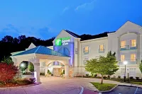 Holiday Inn Express & Suites Mount Arlington-Rockaway Area Các khách sạn ở Andover