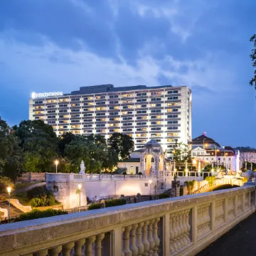 InterContinental Wien Отели рядом с достопримечательностью «Площадь Шварценбергплац»