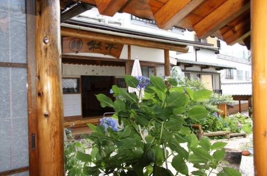 草津温泉 ひのき亭 牧水 草津 を宿泊予約 22年安い料金プラン 口コミ 部屋写真 Trip Com