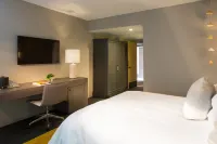 Kimpton Everly Hotel