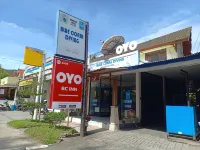 BC Inn near Senggigi Harbour RedPartner