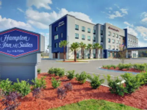 Hampton Inn & Suites by Hilton Middleburg Hotels in Middleburg
