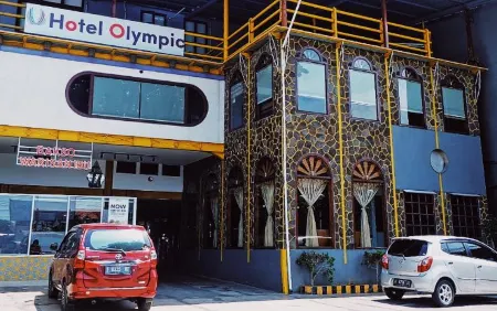 Hotel Olympic Semarang by Sajiwa Отели рядом со станцией Железнодорожная станция Таван