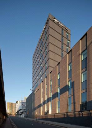 Hampton By Hilton Leeds City Centre Room Reviews Photos Leeds 2021 Deals Price Trip Com