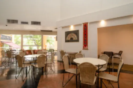 Robertson Quay Hotel