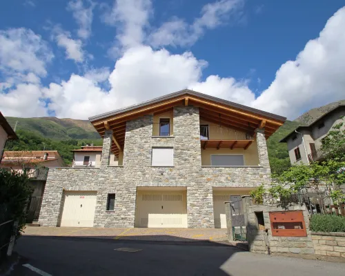 Risi Hotels in Musso