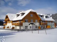 Top 1 Hotels in 