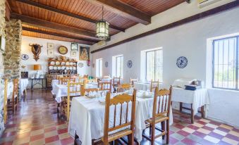 Venta del Alto Hotel las Cumbres by Vivere Stays - Housity