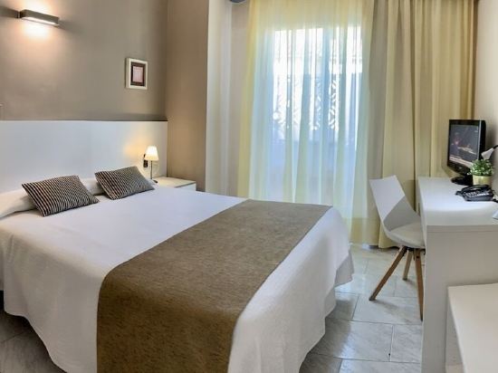 10 Best Hotels near Cala de Sòl de Riu Beach, Les Cases d'Alcanar 2022 |  Trip.com