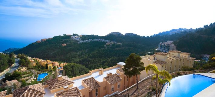 Los Lirios III Hotels in Altea