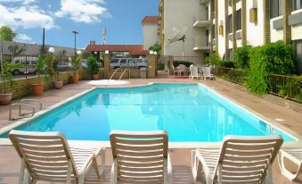 Best Western Plus South Bay Hotel