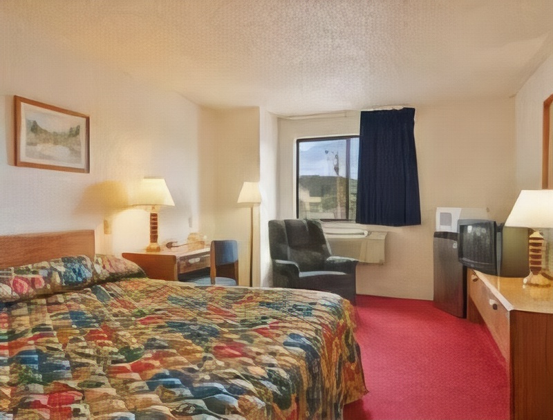 Super 8 by Wyndham Bath Hammondsport Area