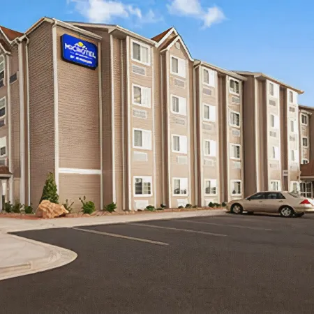 Microtel Inn & Suites by Wyndham Sweetwater
