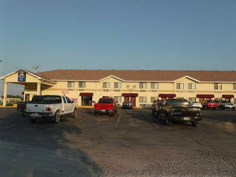 Americas Best Value Inn & Suites Harrisonville