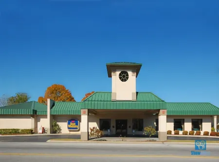 Best Western Tree City Inn Отели в г. Макминнвилл