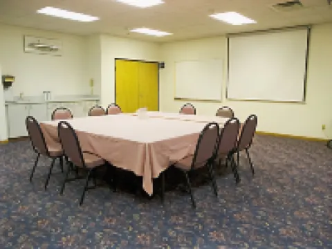 Baymont by Wyndham Huron SD Hotels in Huron