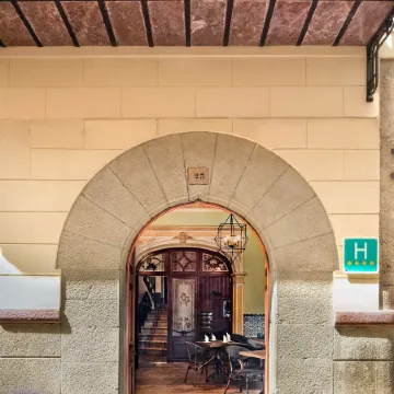 Lluna Aqua Soller - Adults Recommended