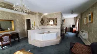 Lowell Inn Hotels in Stillwater