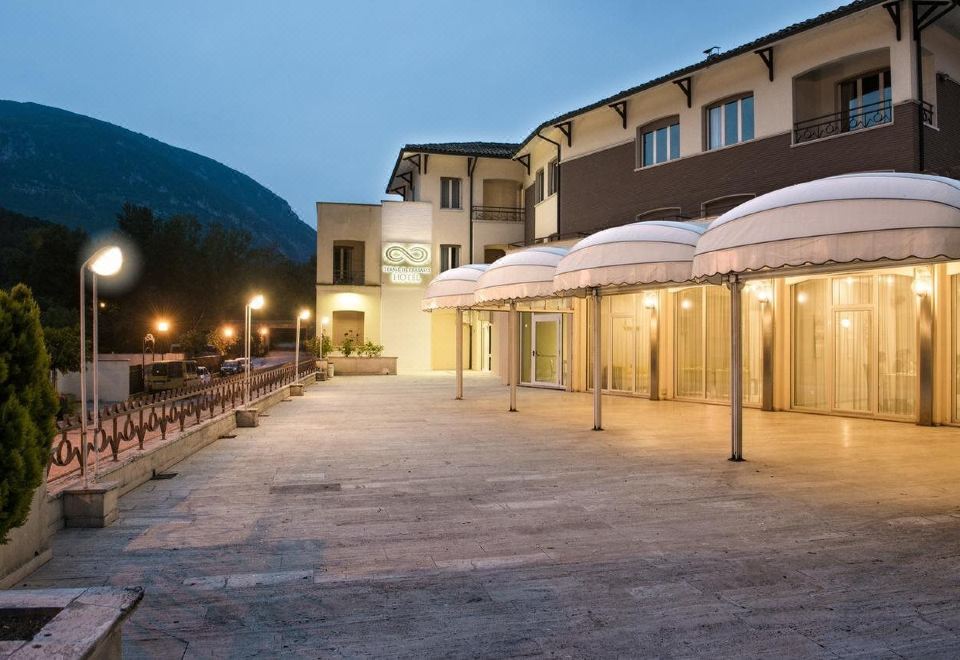 Hotel Terme di Frasassi-Genga Updated 2023 Room Price-Reviews & Deals |  Trip.com