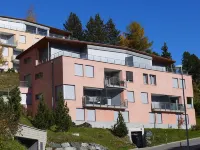 Chesa Crusch 7 Hotels in der Nähe von Neuapostolische Kirche Schweiz