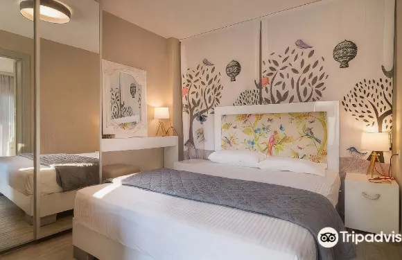 福勞艾雷妮絲之家酒店