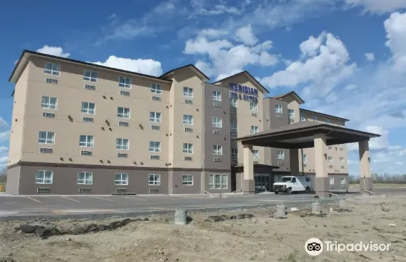 勞埃德明斯特子午線套房酒店