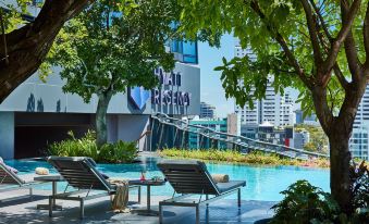 Hyatt Regency Bangkok Sukhumvit