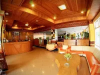 Kharisma Hotel Hotels in Padang Lua