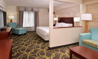 Holiday Inn Express & Suites Dayton-Huber Heights