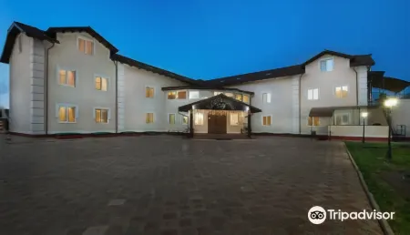 Гостиничный Комплекс Театральный