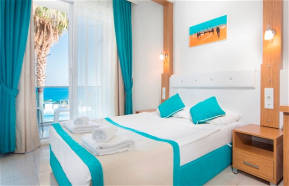 Alissa Garden Hotel