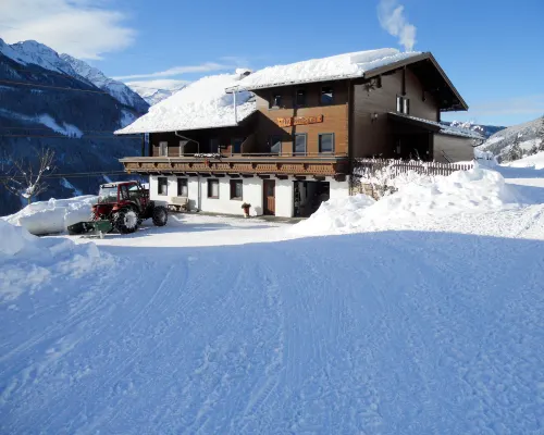 Moosen (Nki210) Hotels in Neukirchen am Grossvenediger