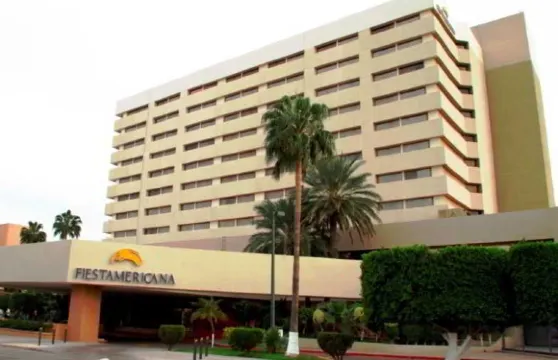 埃莫西美洲嘉年華酒店