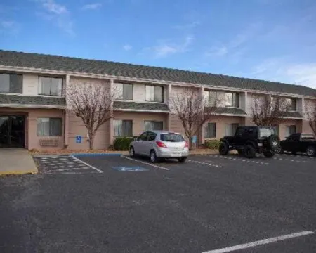 Days Inn & Suites by Wyndham Kanab Hotels in Kanab