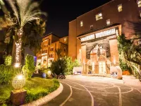 فندق سوفيتيل مراكش لاونج وسبا Hotels near قصر البديع