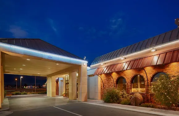 波由特廣場貝斯特韋斯特優質酒店