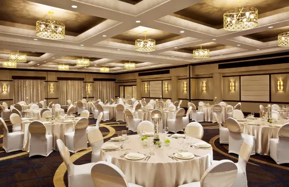 東拉瓜迪亞喜來登酒店