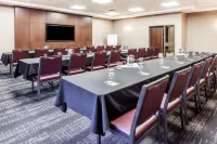 Siding 16 Lodge Hotels in Wetaskiwin