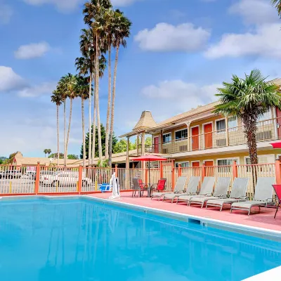 SureStay Hotel by Best Western Santa Cruz Hotels near Santa Cruz Museum of Art & History