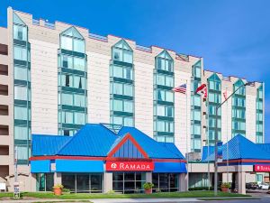 Ramada by Wyndham Niagara Falls/Fallsview