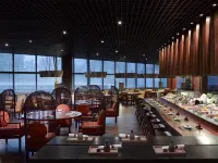 Gran Melia Jakarta Отели рядом с достопримечательностью «Статуя Панчоран»