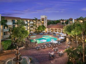 Embassy Suites by Hilton Scottsdale Resort